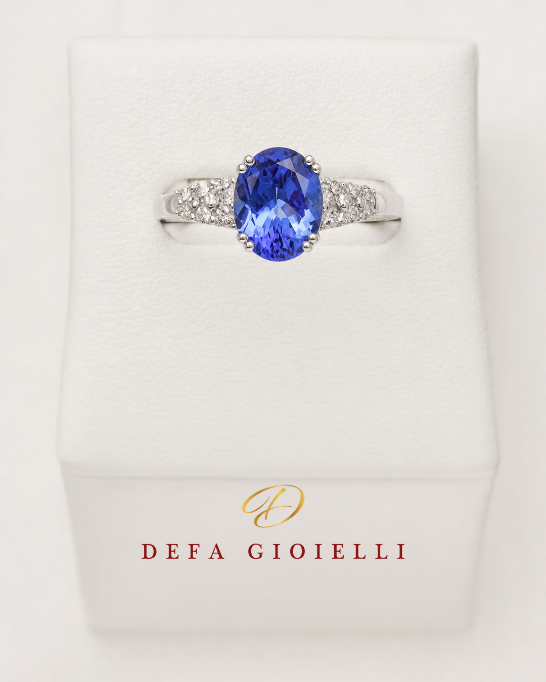 Anello in oro bianco 18 kt con tanzanite e diamanti - E-commerce